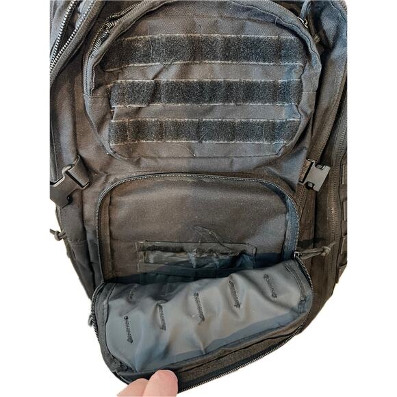 Mercury Black XL Tactical Backpack - Picture 3 of 5